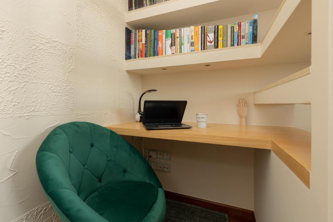 Mokotow Unique & Pet-friendly By Renters Apartament